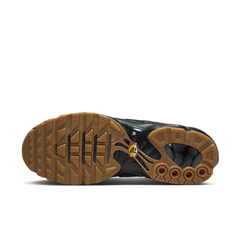 AIR MAX PLUS BLACK GUM