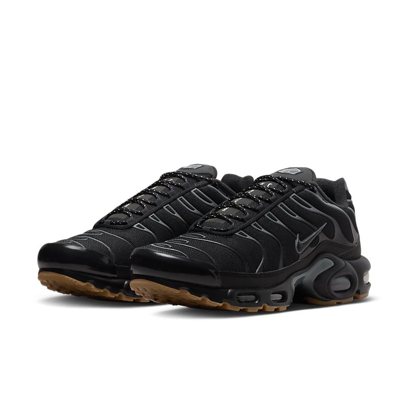 AIR MAX PLUS BLACK GUM