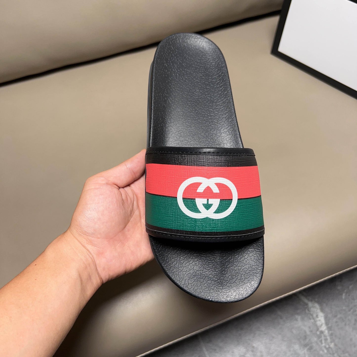 Gucci Pursuit Slide Interlocking G Web