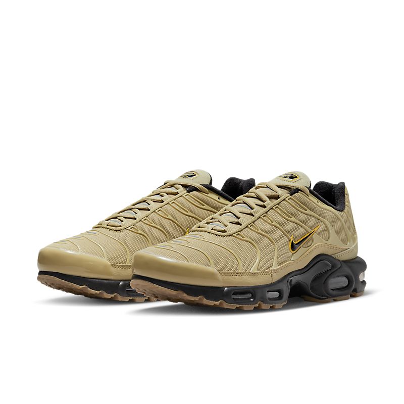 AIR MAX PLUS UNIVERSITY GOLD