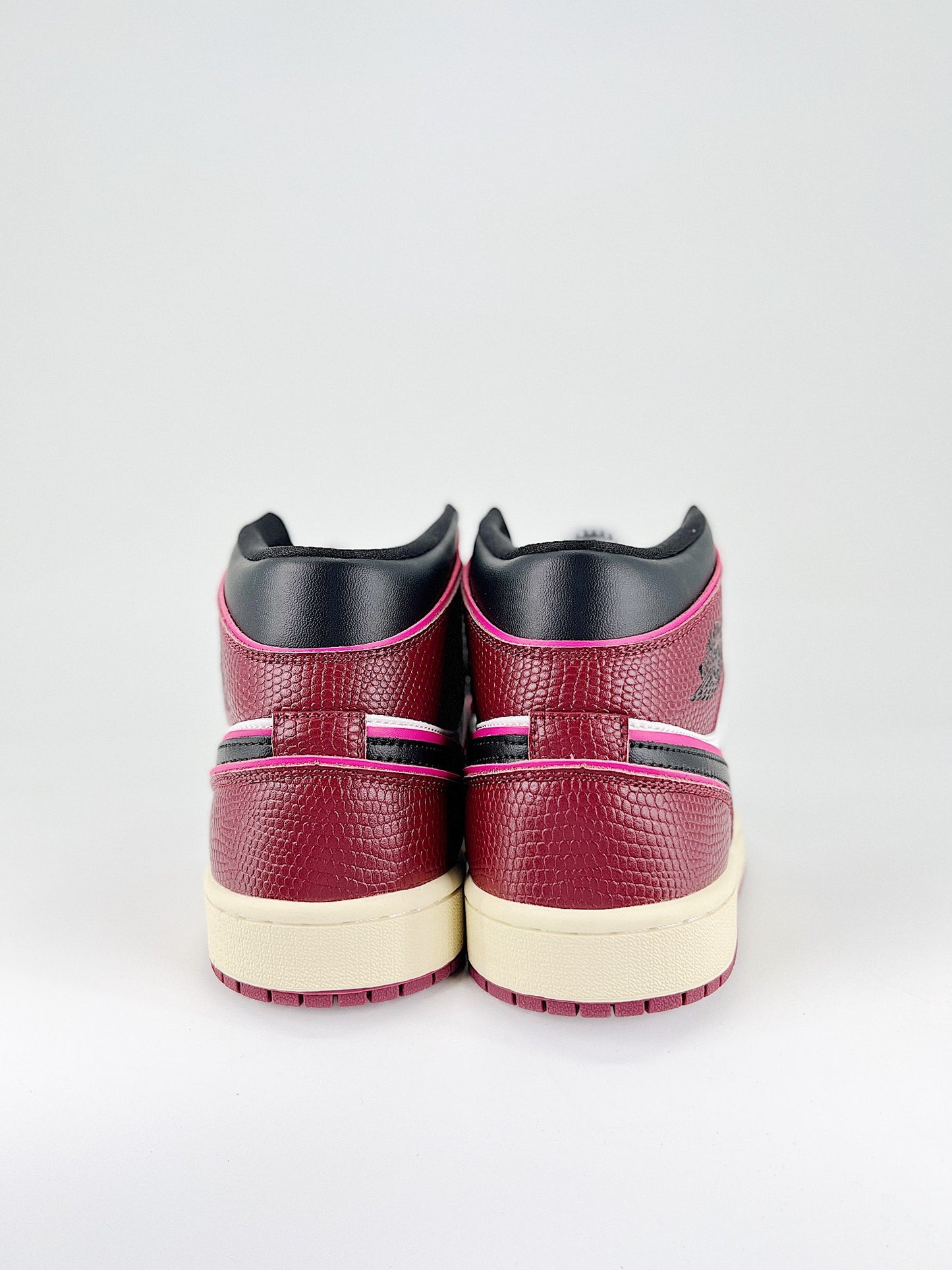 AIR JORADN 1 MID SE BORDEAUX