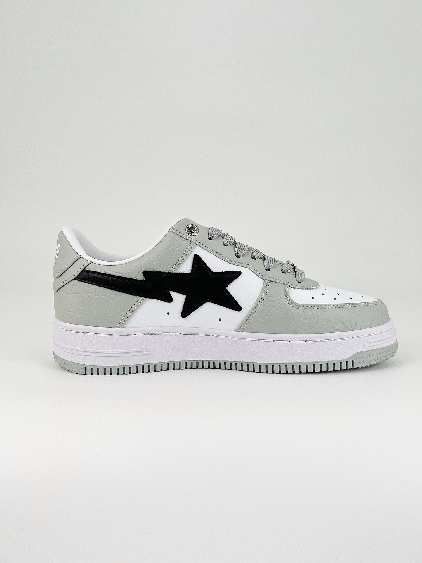 BAPE STA LOW GREY WHITE