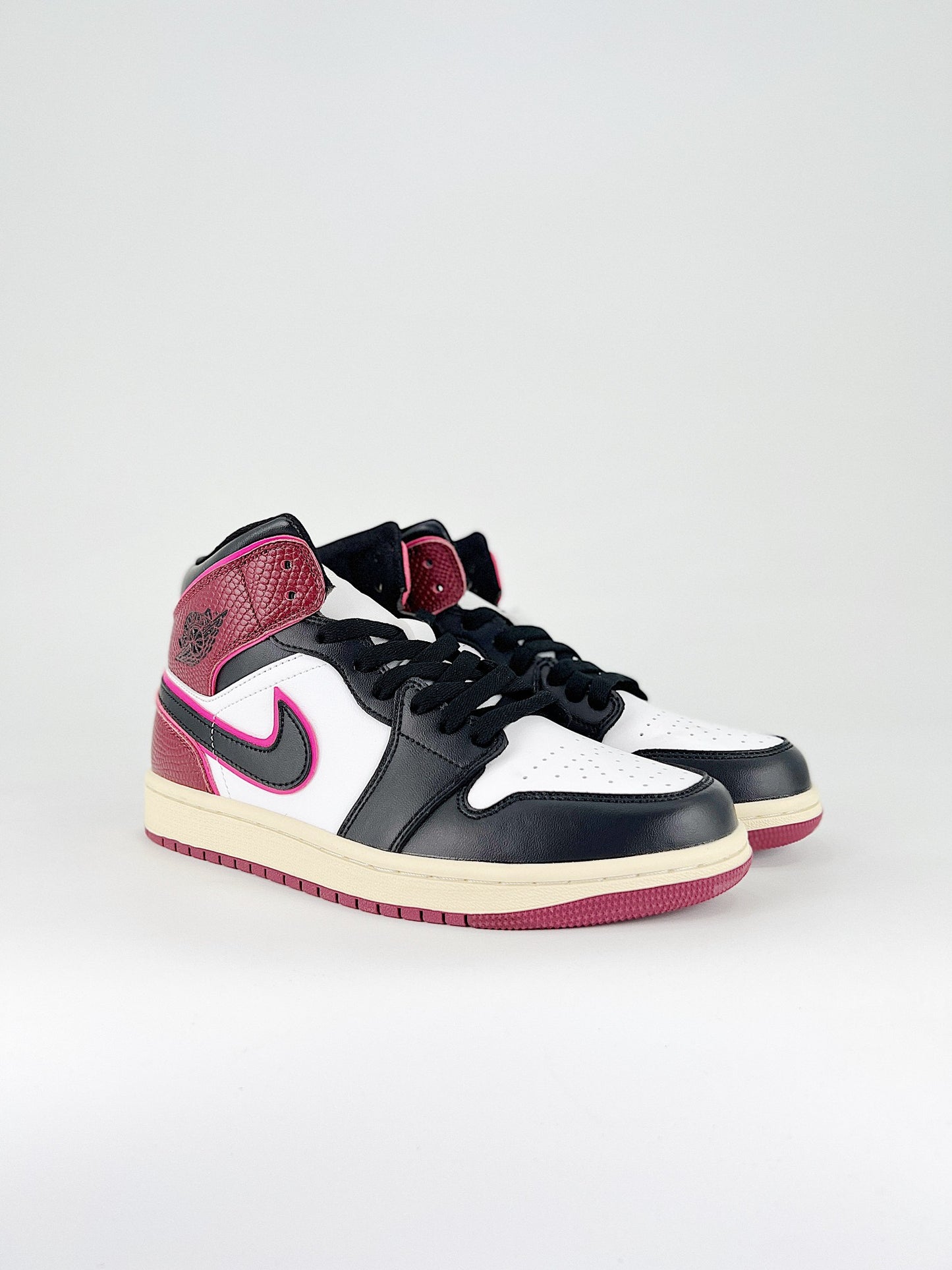 AIR JORADN 1 MID SE BORDEAUX