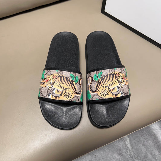 Gucci Pursuit´72 Tiger
