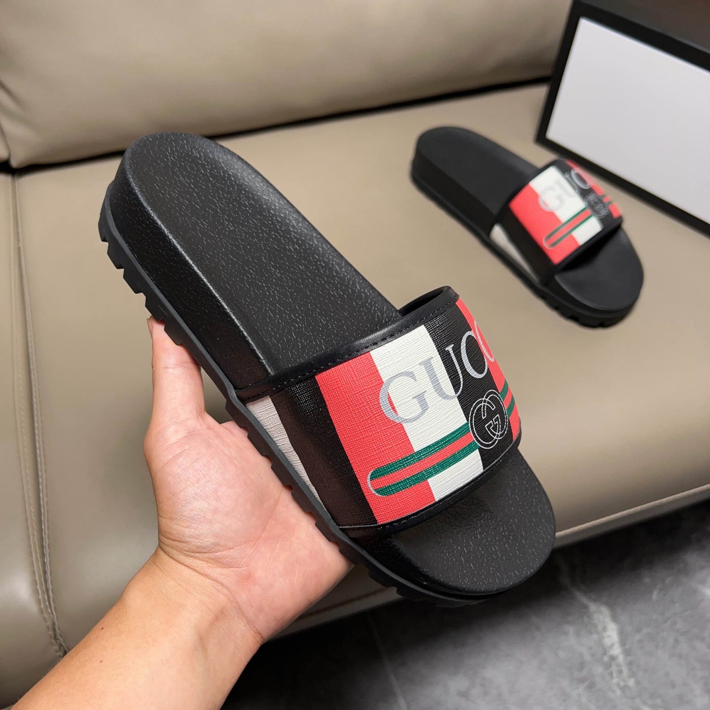 Gucci Pursuit Slide Web Flag