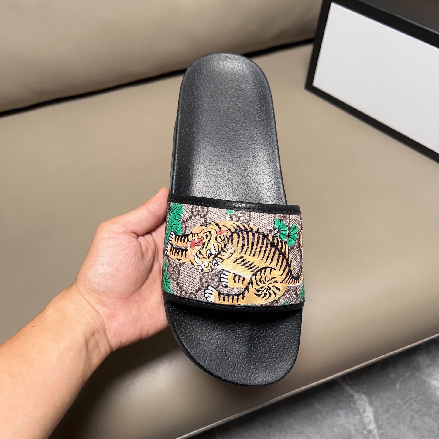 Gucci Pursuit´72 Tiger