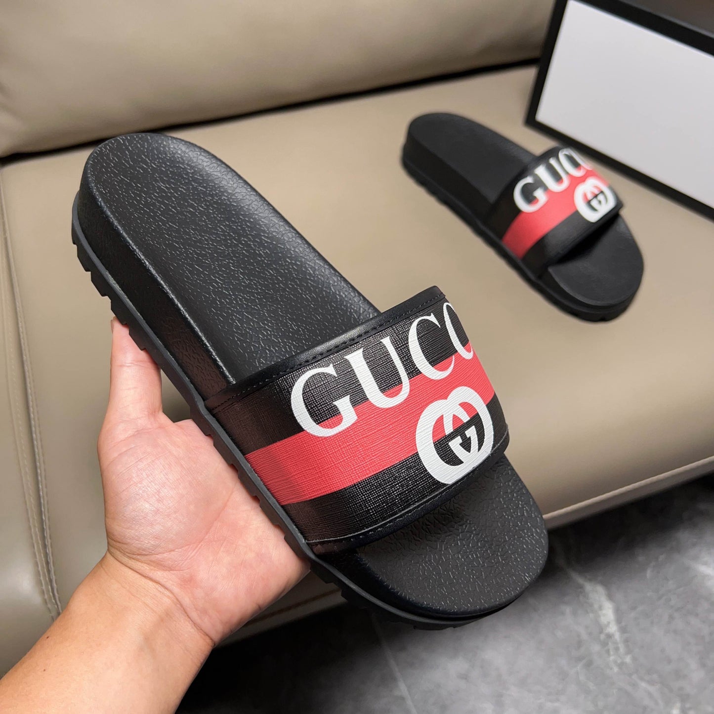 Gucci Pursuit Slide Logo Web Red